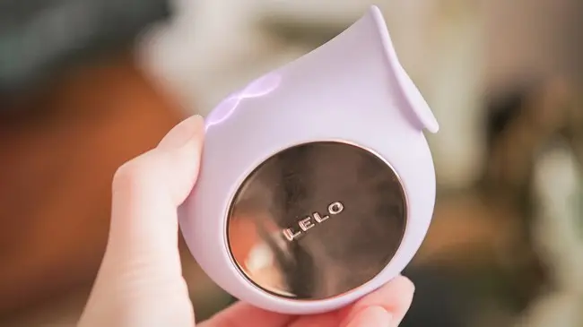 lelo massager waterproof stimulation vibrating